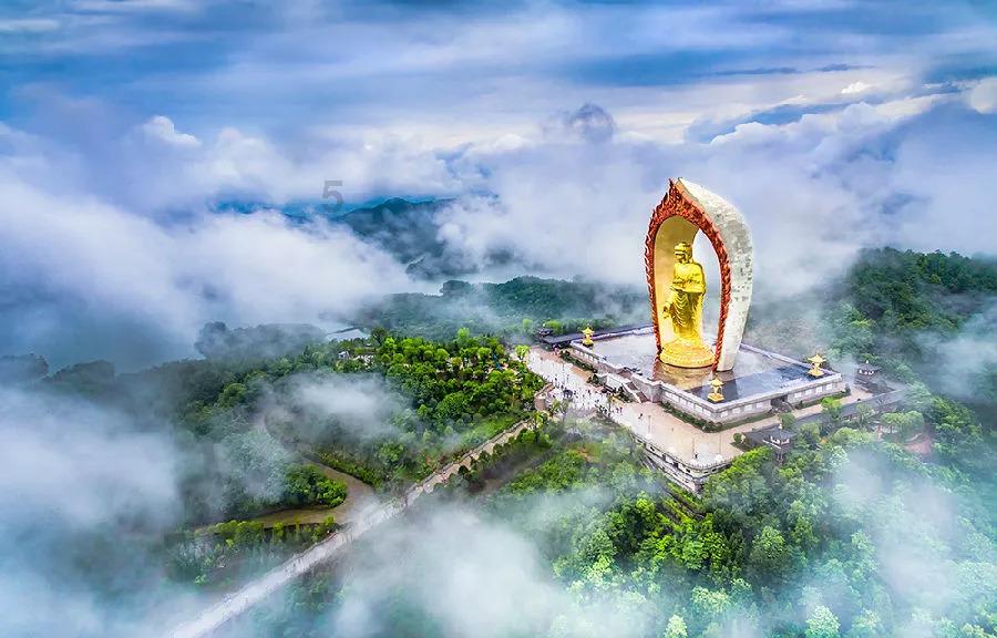 ​凝心聚力奋发有为推动高质量发展和现代化建设 省十四届人大二次会议胜利闭幕 唐登杰主持会议并讲话 金湘军 吴存荣 张春林出席